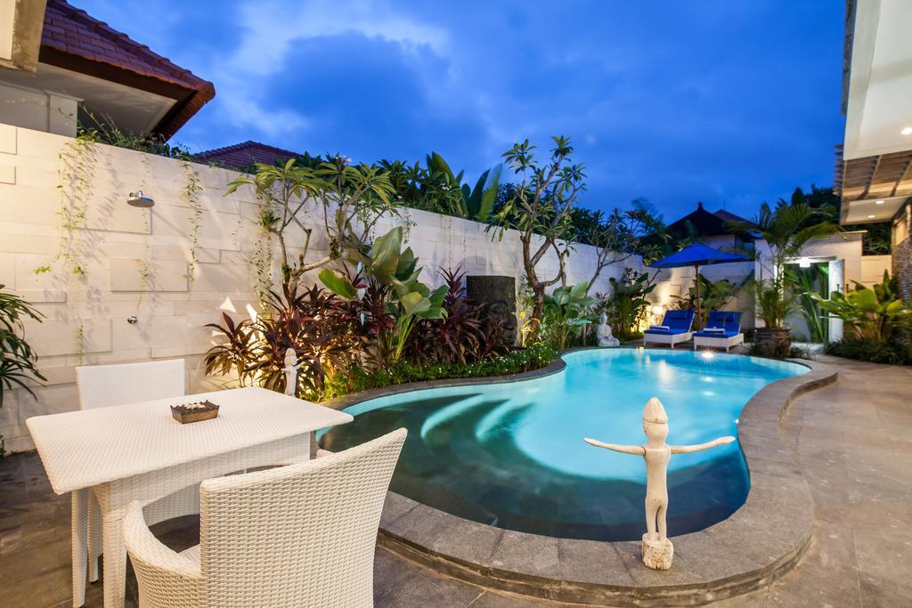 Ambermoon Villa 2 Σεμινιάκ Εξωτερικό φωτογραφία