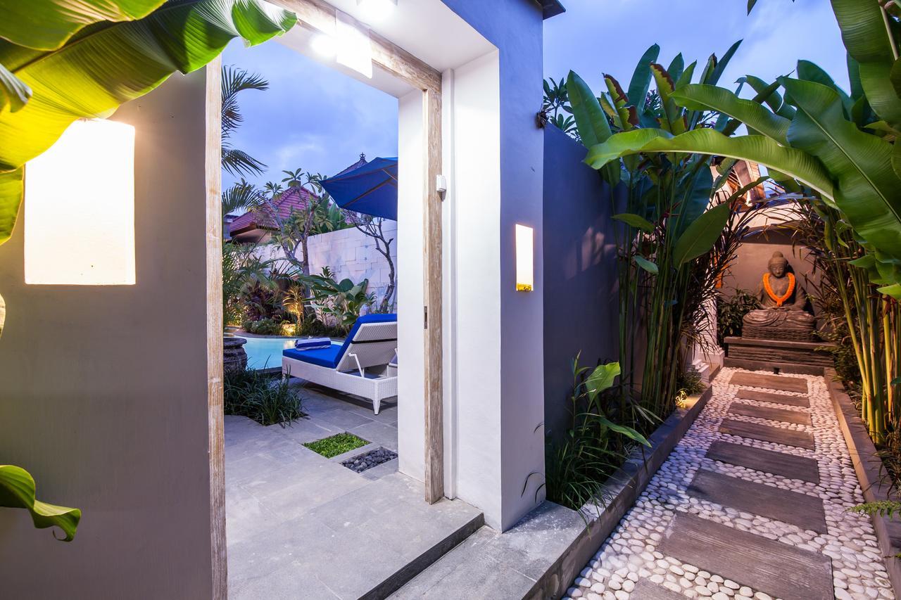 Ambermoon Villa 2 Σεμινιάκ Εξωτερικό φωτογραφία
